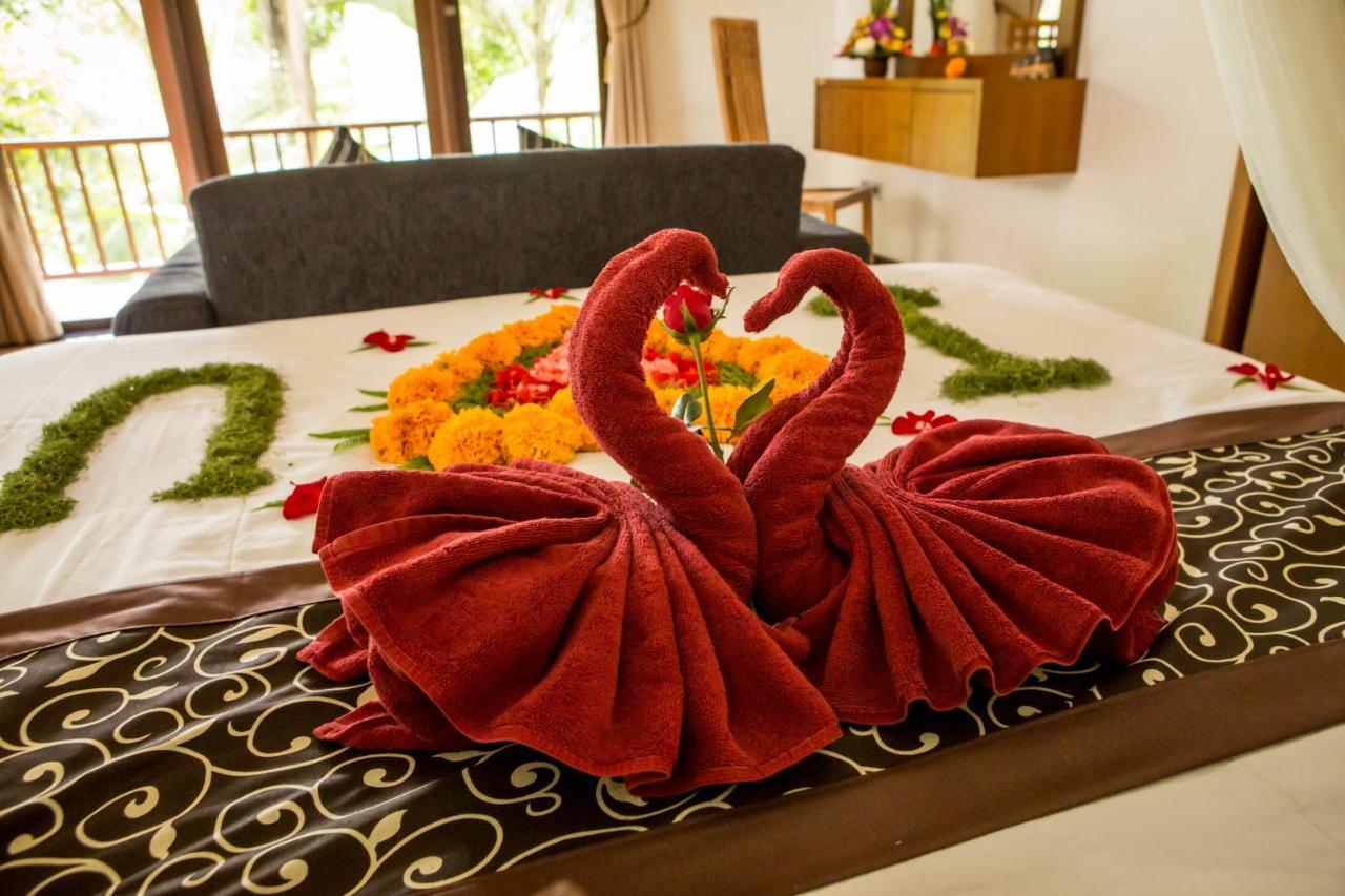 Ayu Duwur Beji Hotel Ubud  Exterior photo