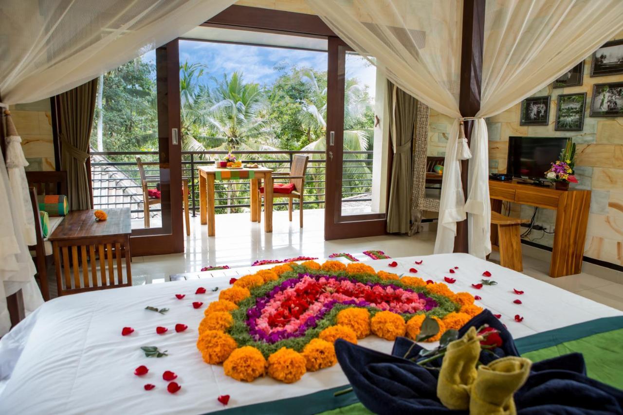 Ayu Duwur Beji Hotel Ubud  Exterior photo