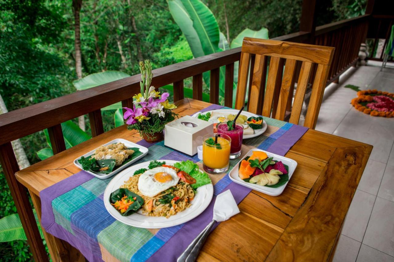 Ayu Duwur Beji Hotel Ubud  Exterior photo